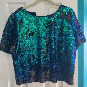 NWT Gianni Bini Sequin Crop Top